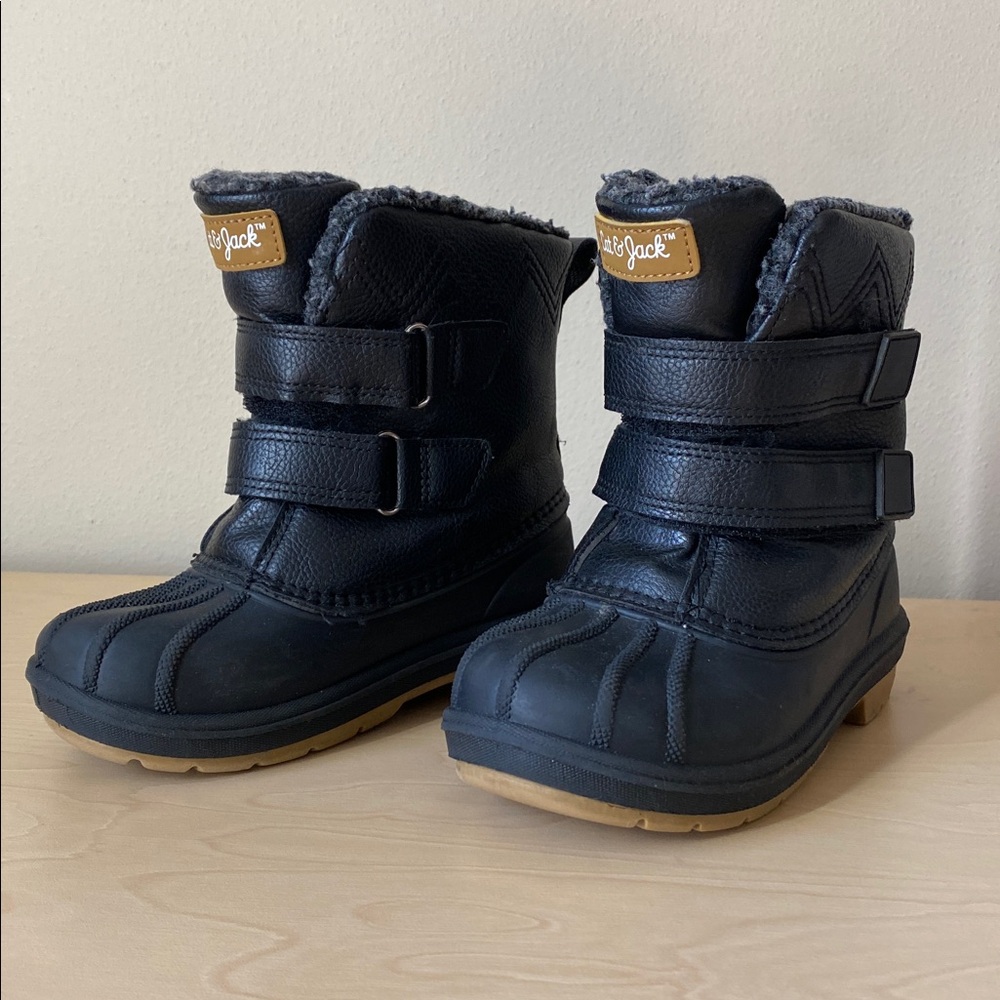 Cat & Jack Black and Tan Snow Boots